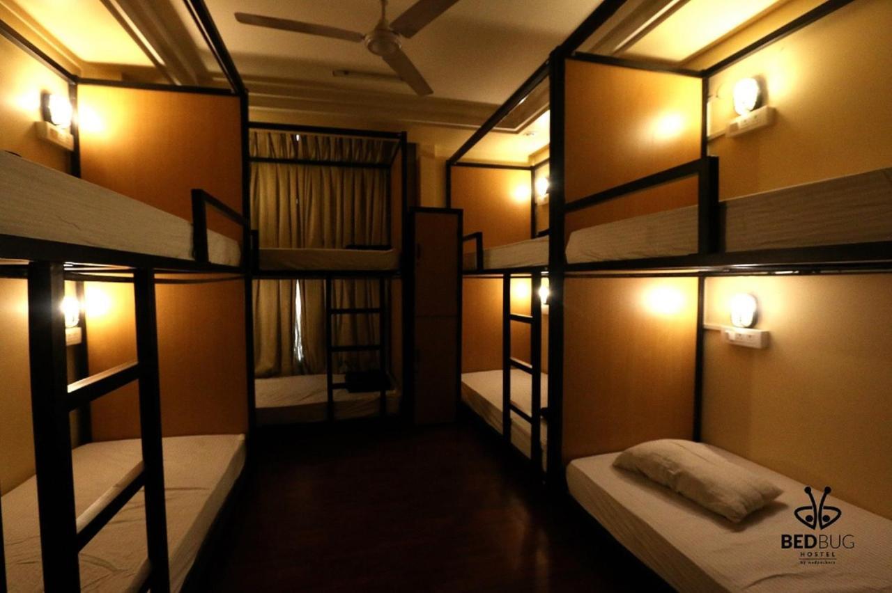 Madpackers Delhi West Hostel Ню Делхи Екстериор снимка