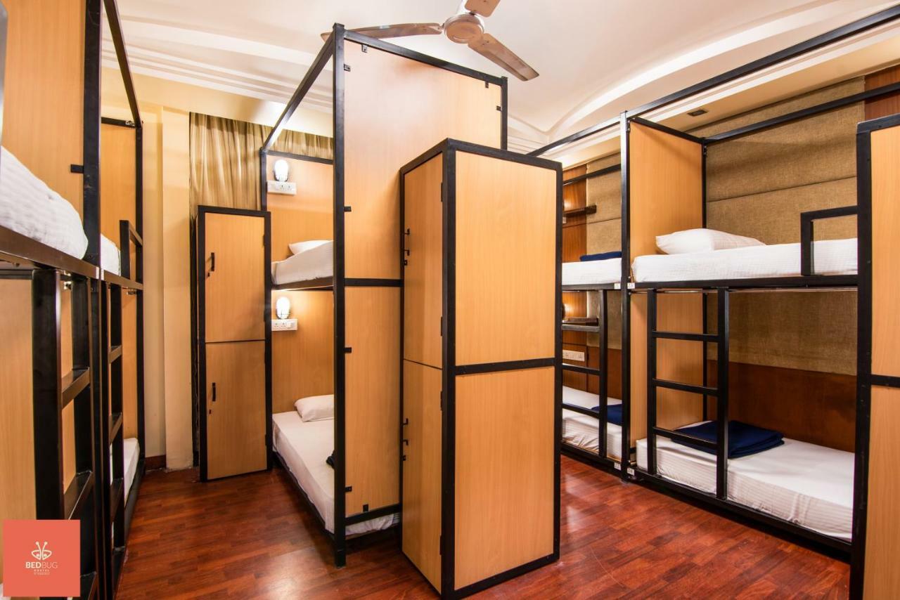 Madpackers Delhi West Hostel Ню Делхи Екстериор снимка