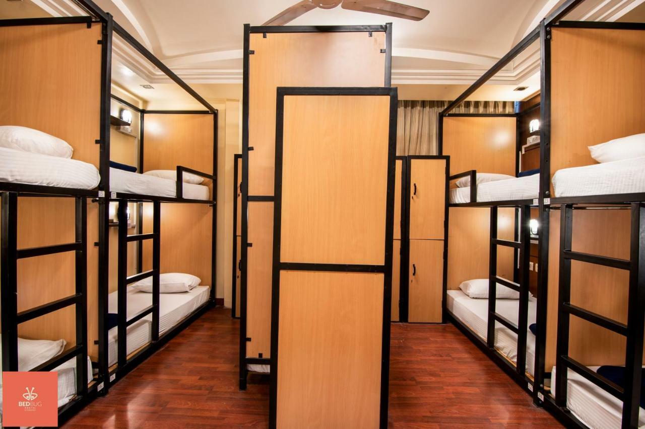 Madpackers Delhi West Hostel Ню Делхи Екстериор снимка